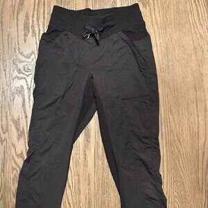 Lululemon black joggers - size 4